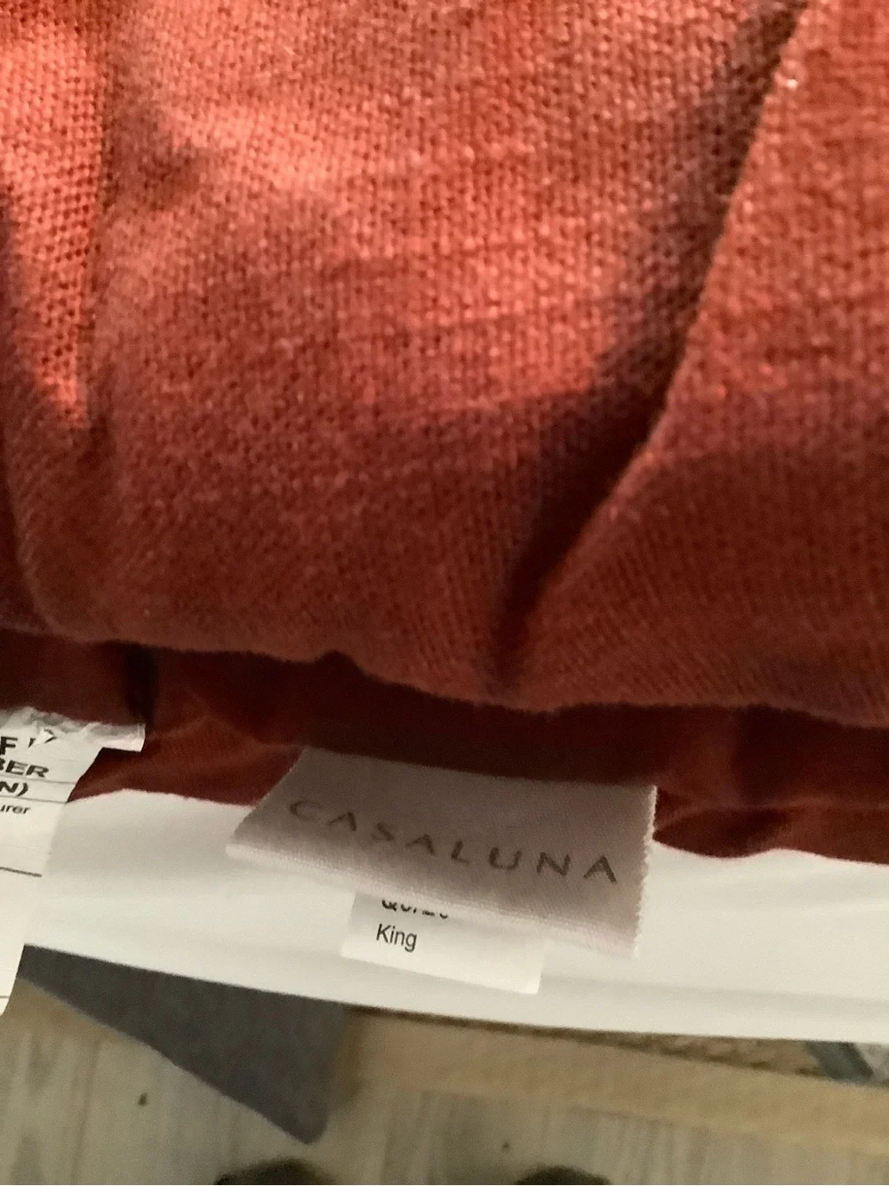 NWT casaluna king heavyweight linen comforter set